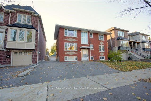 232-aldercrest-road-toronto-etobicoke-ontario-w13661816