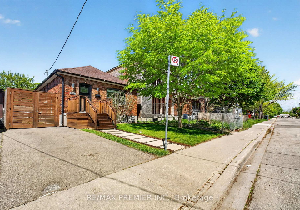154-fifth-street-toronto-etobicoke-ontario-w13661836