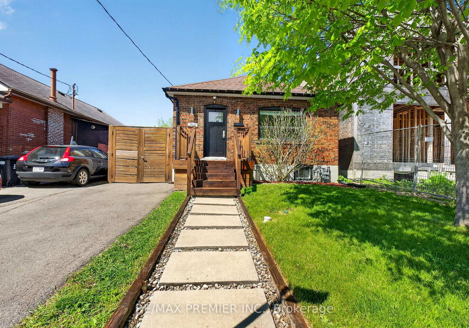 154-fifth-street-toronto-etobicoke-ontario-w13661836