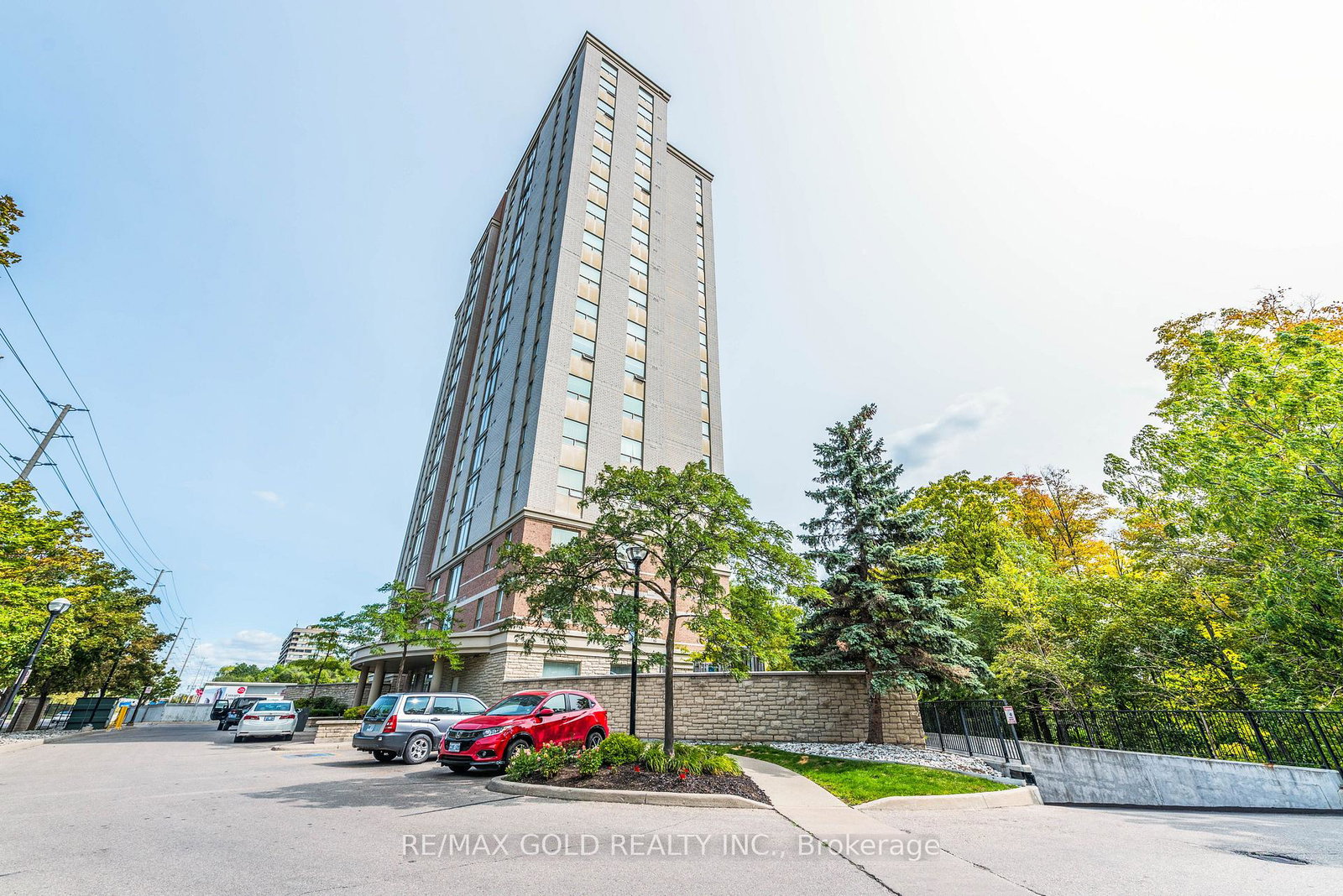 200-burnhamthorpe-road-mississauga-ontario-w13661840