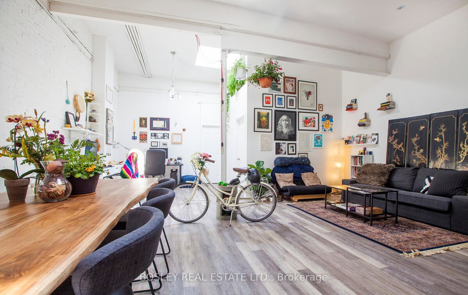 137-roncesvalles-avenue-toronto-toronto-ontario-w13661878