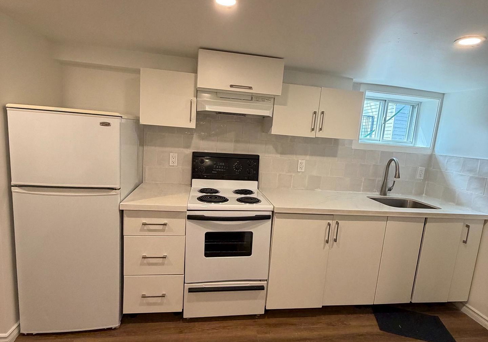 187-aldercrest-road-toronto-etobicoke-ontario-w13661954