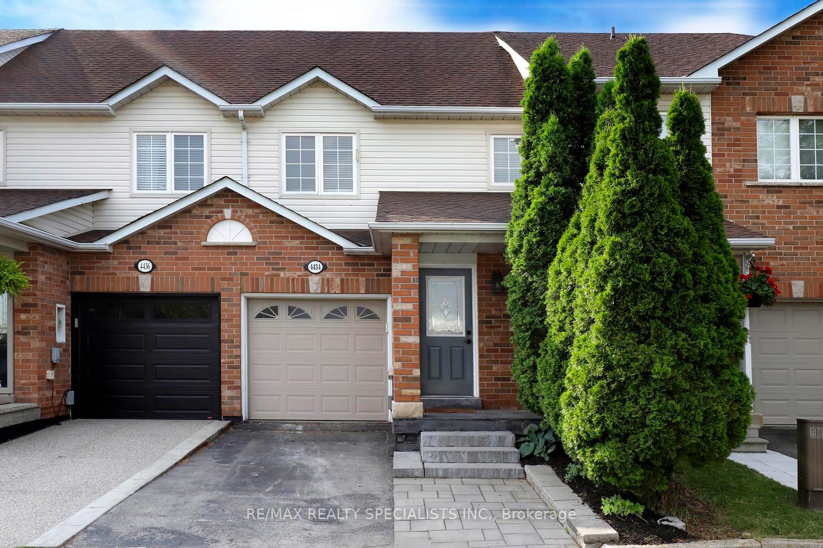 4434-fairview-street-burlington-ontario-w13661992