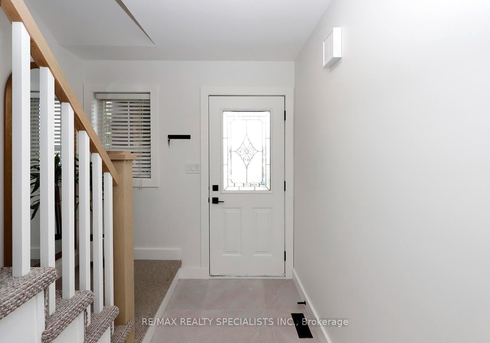 4434-fairview-street-burlington-ontario-w13661992