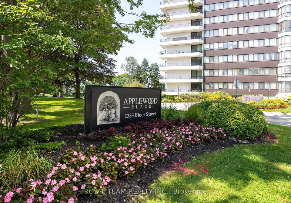1333-bloor-street-mississauga-ontario-w13662016