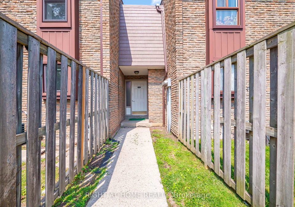 260woodchester-drive-mississauga-ontario-w13662132