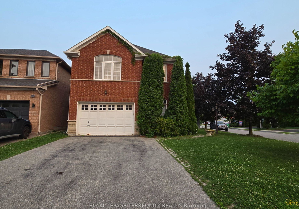 7155-lowville-heights-mississauga-ontario-w13662136