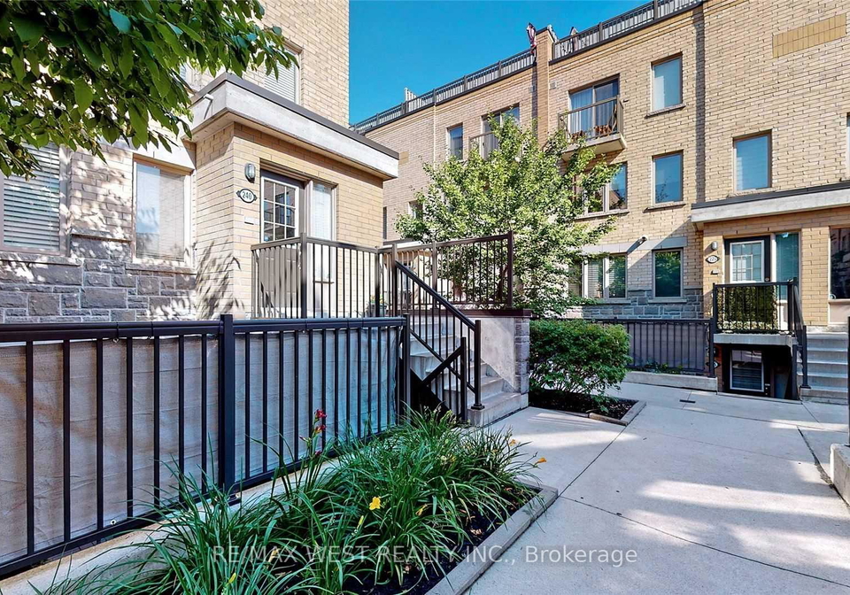 10-foundry-avenue-toronto-toronto-ontario-w13662216