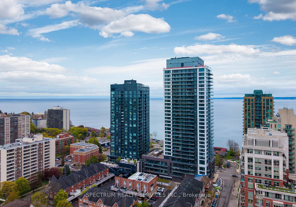 2075-lakeshore-road-burlington-ontario-w13662590