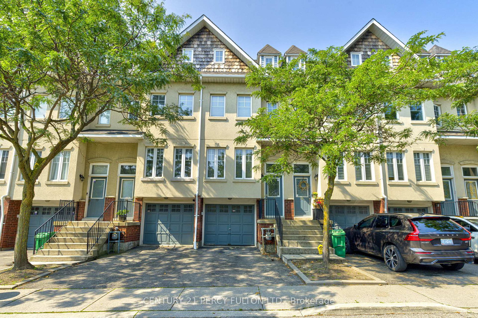 800-dundas-street-w-mississauga-ontario-w13662742