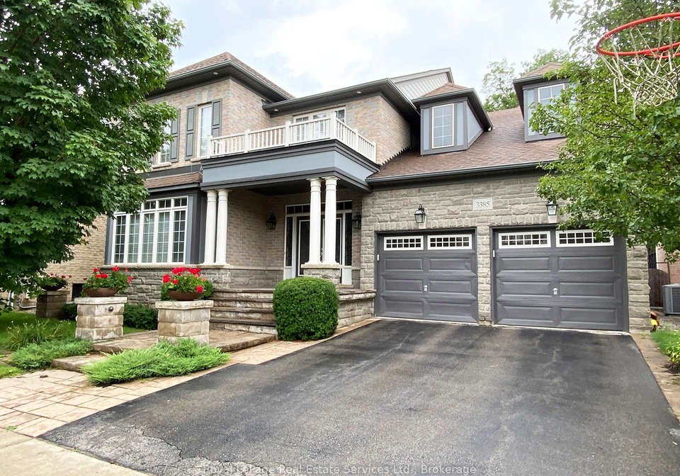 3385-liptay-avenue-oakville-ontario-w13662826
