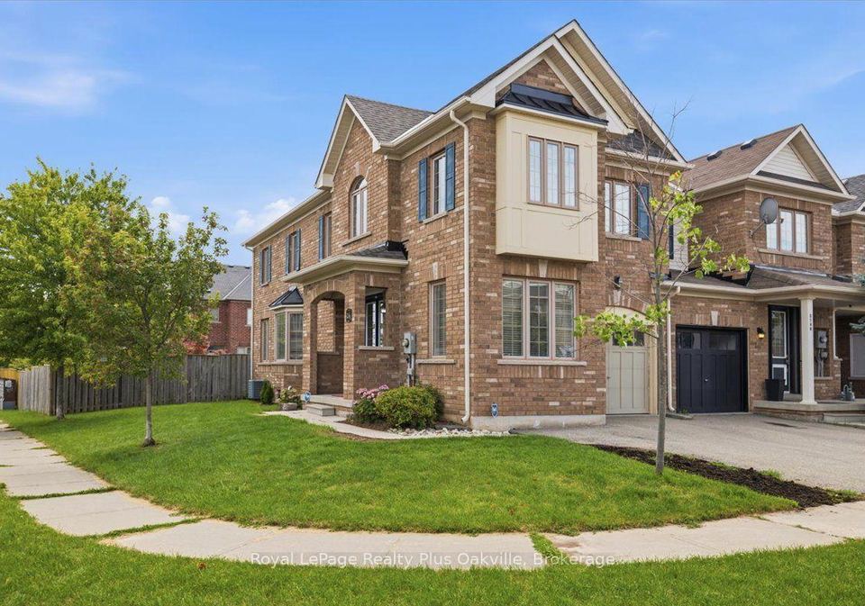 2146-fiddlers-way-oakville-ontario-w13662908