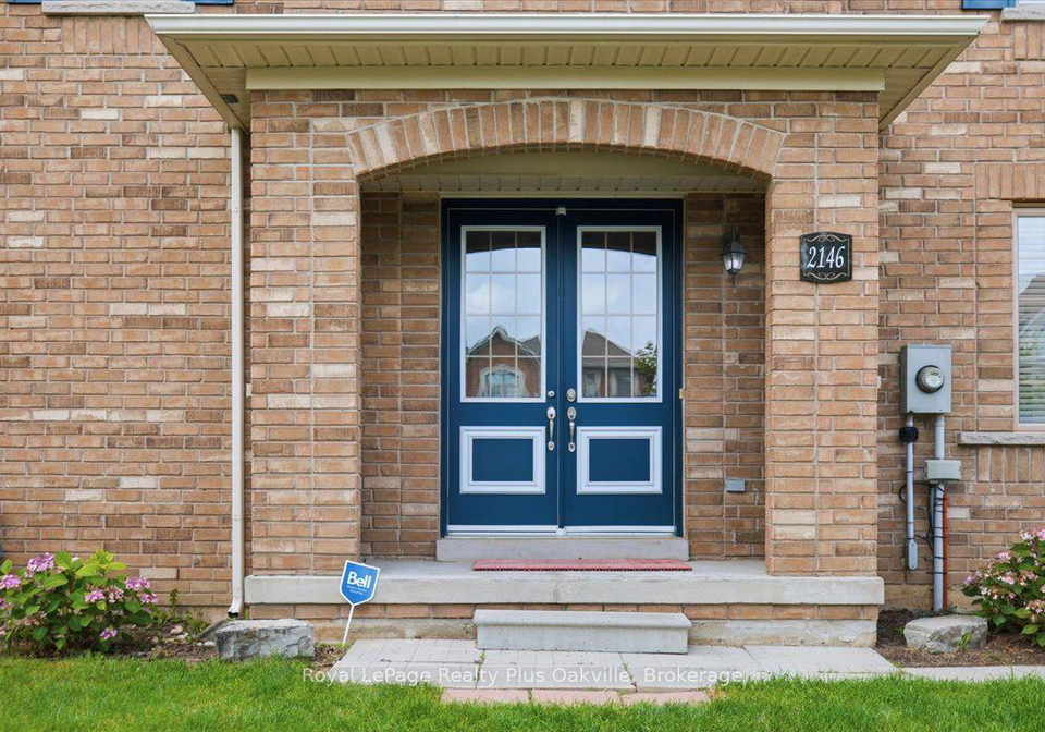 2146-fiddlers-way-oakville-ontario-w13662908