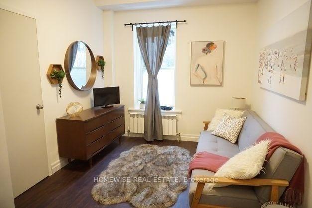 1-triller-avenue-toronto-toronto-ontario-w13663054