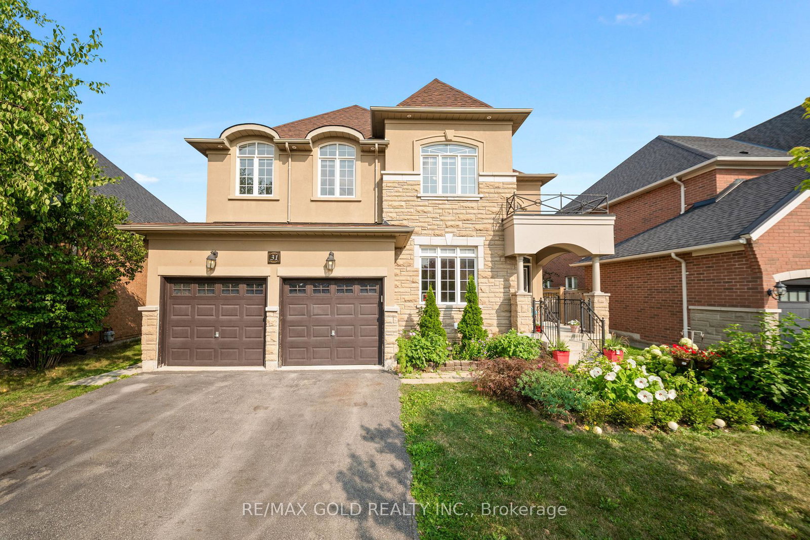 31-fontainebleu-road-brampton-ontario-w13663106