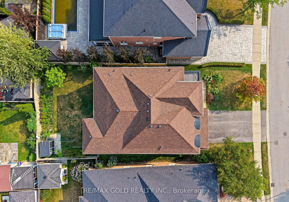 31-fontainebleu-road-brampton-ontario-w13663106