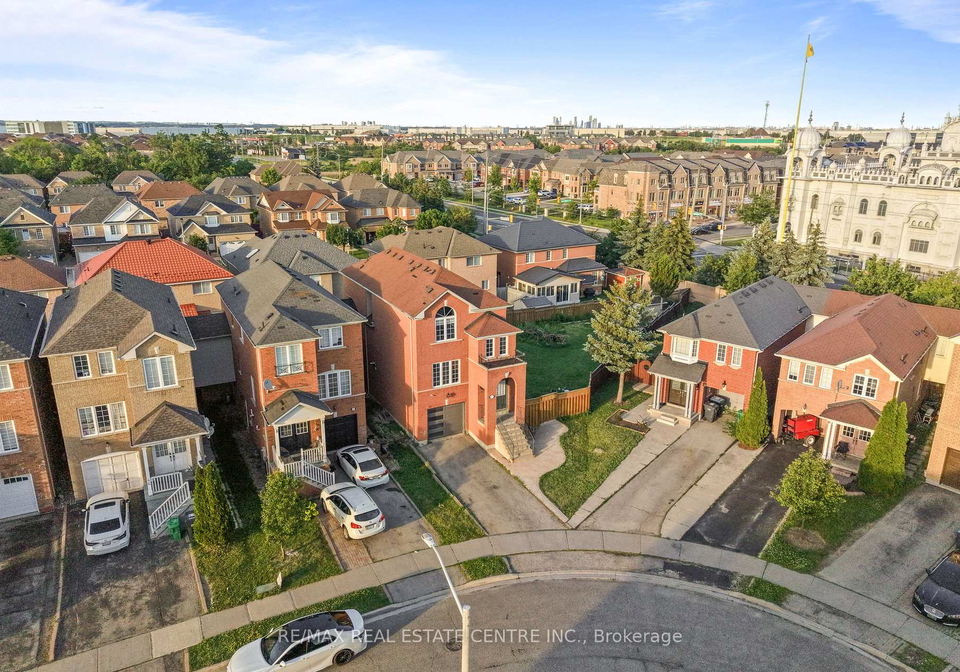 42-domenico-crescent-brampton-ontario-w13663114