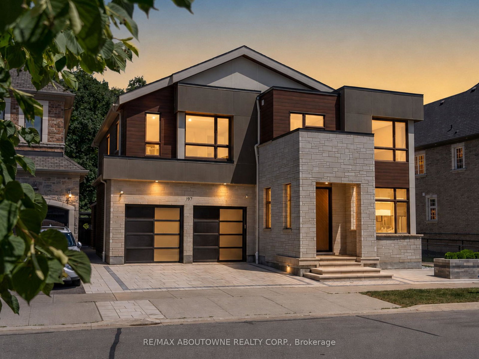 197-polly-drive-oakville-ontario-w13663186