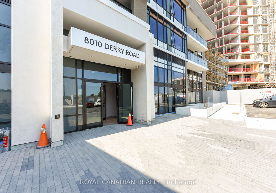 8010-derry-road-milton-ontario-w13663270