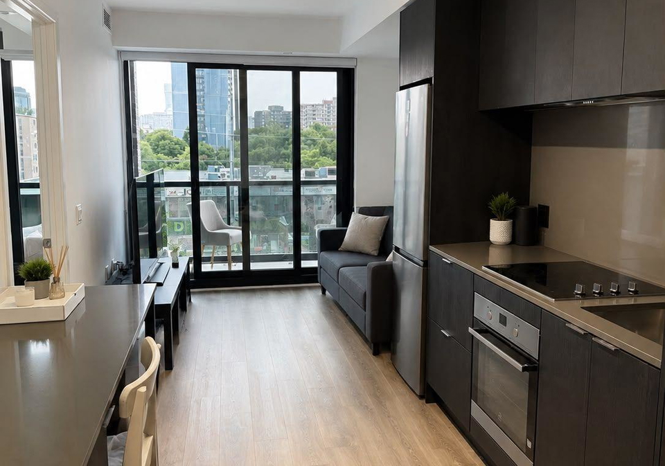 86-dundas-street-e-mississauga-ontario-w13663348