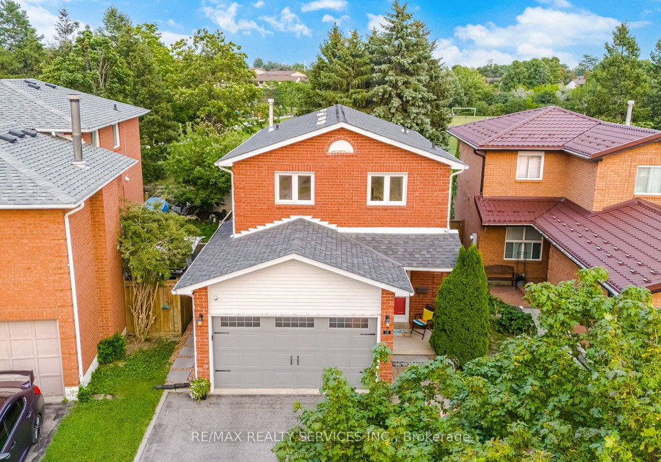 10-valonia-drive-brampton-ontario-w13663404