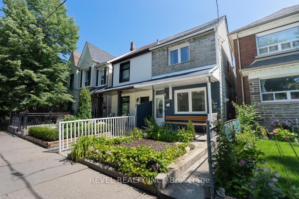 255-franklin-avenue-toronto-toronto-ontario-w13663436