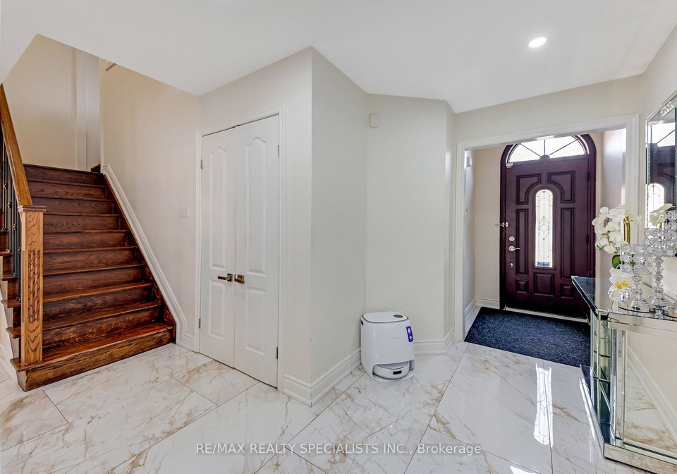 63-blue-spruce-street-brampton-ontario-w13663568