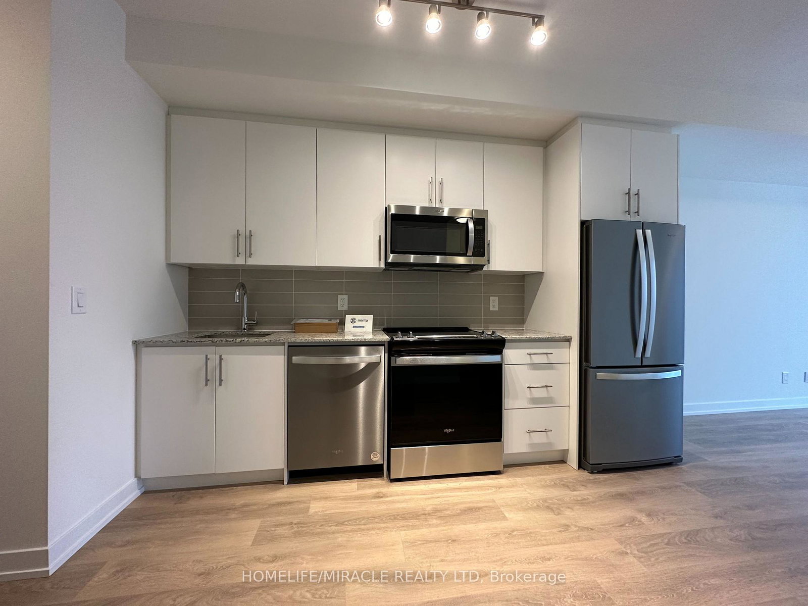 345-wheat-boom-drive-oakville-ontario-w13663670