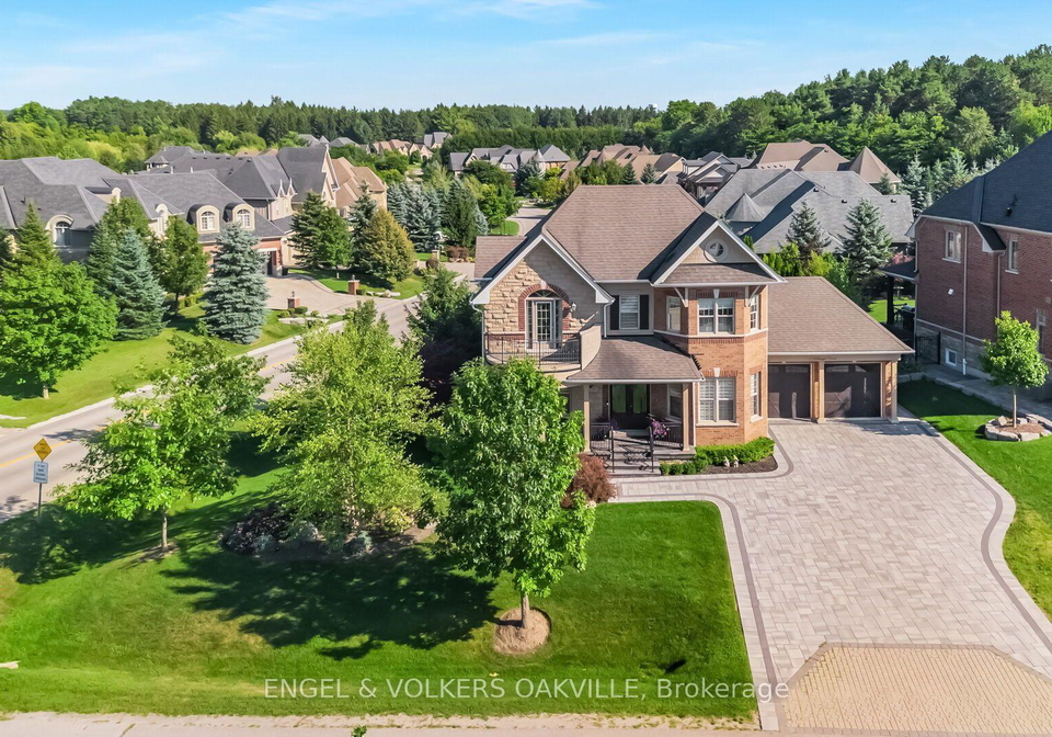 3-holdroyd-court-halton-hills-ontario-w13663856