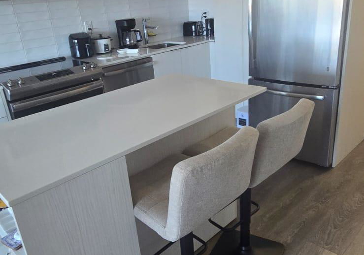 2520-eglinton-avenue-w-mississauga-ontario-w13663874