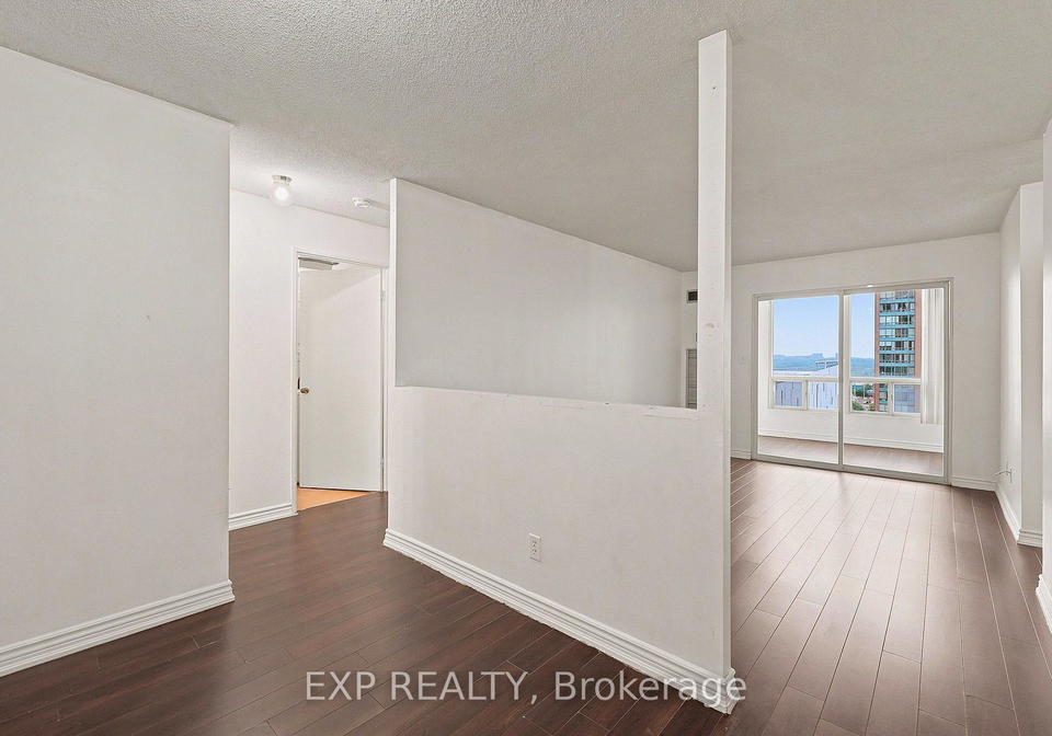 155-hillcrest-avenue-mississauga-ontario-w13663956