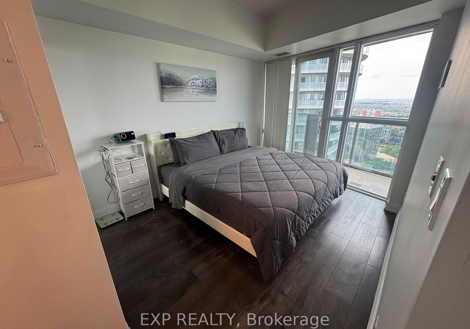 60-absolute-avenue-mississauga-ontario-w13664044