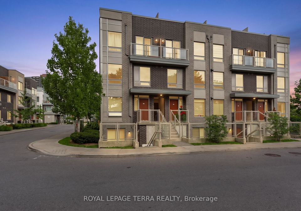 3-applewood-lane-toronto-etobicoke-ontario-w13664282