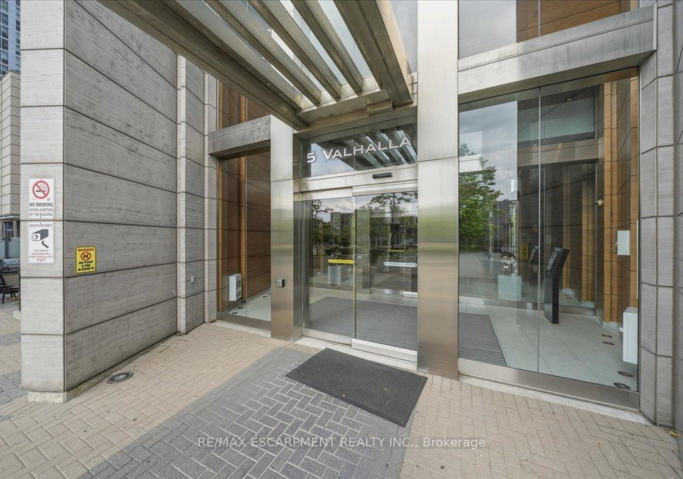 5-valhalla-inn-road-toronto-etobicoke-ontario-w13664330