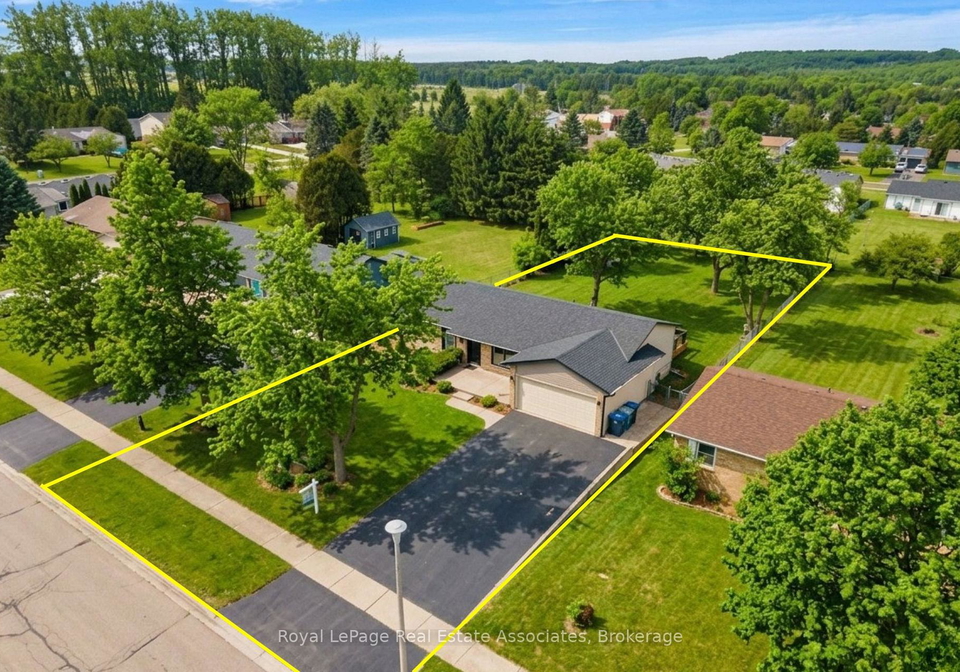 44-mcclellan-road-caledon-ontario-w13664368