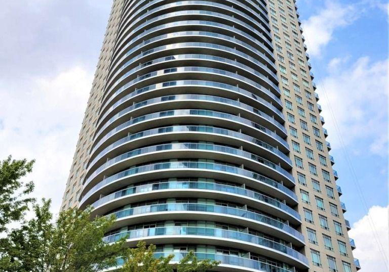 80-absolute-avenue-mississauga-ontario-w13664452