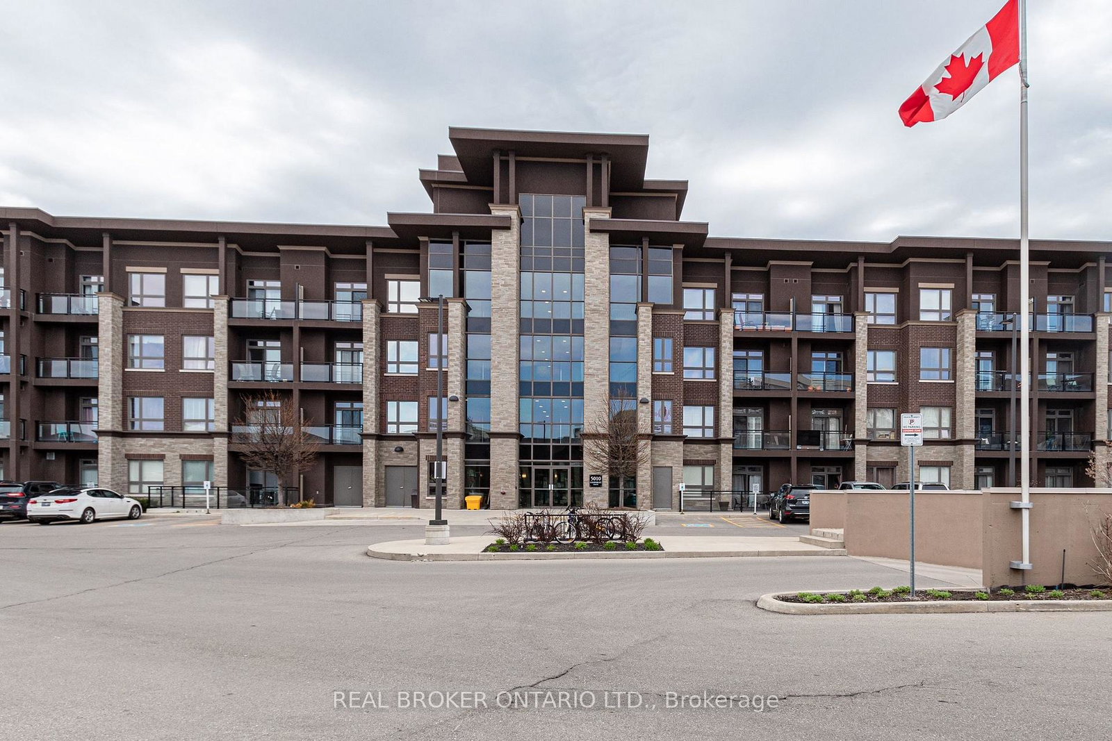 5010-corporate-drive-burlington-ontario-w13664454