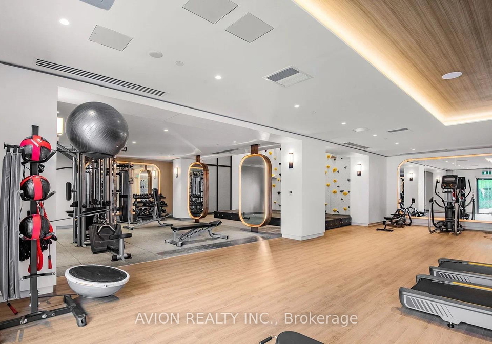 1100-sheppard-avenue-w-toronto-york-ontario-w13664576