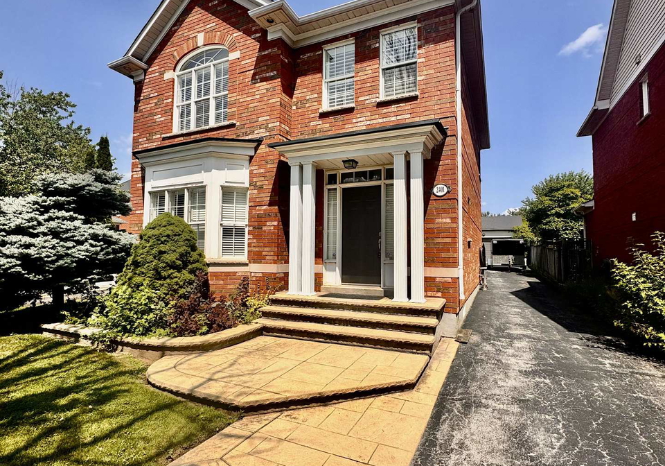 2401-ennerdale-road-oakville-ontario-w13664876