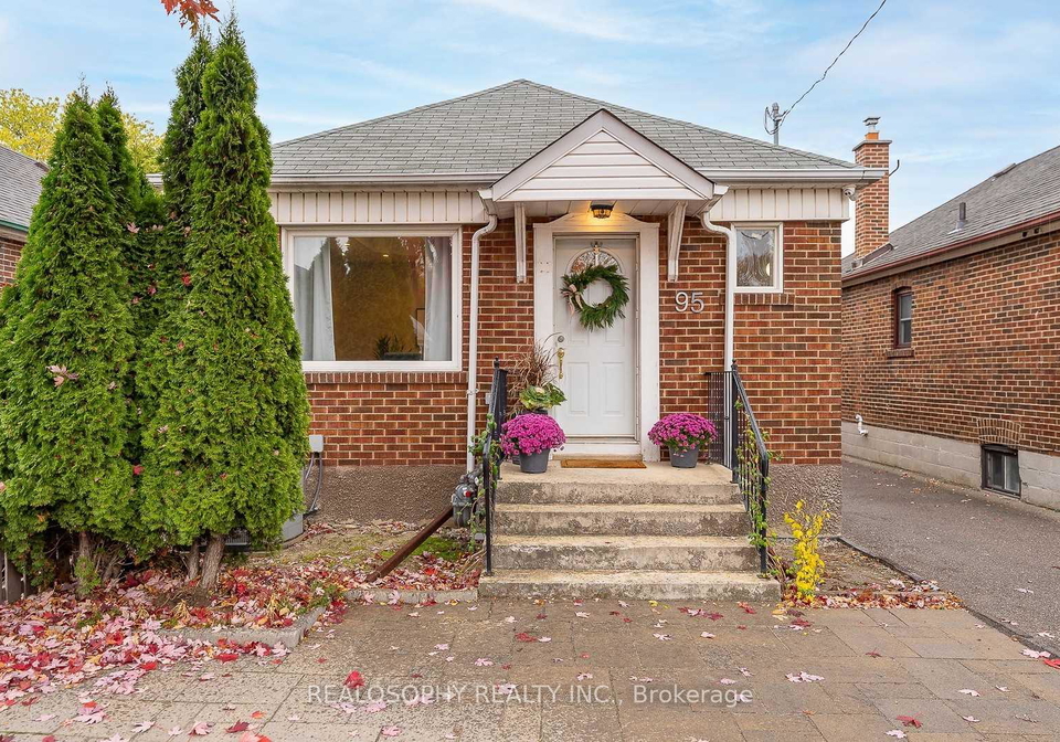 95-royal-york-road-toronto-etobicoke-ontario-w13664916