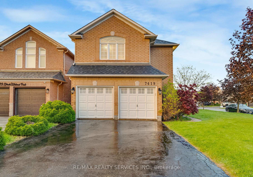 7419-black-walnut-trail-mississauga-ontario-w13664930