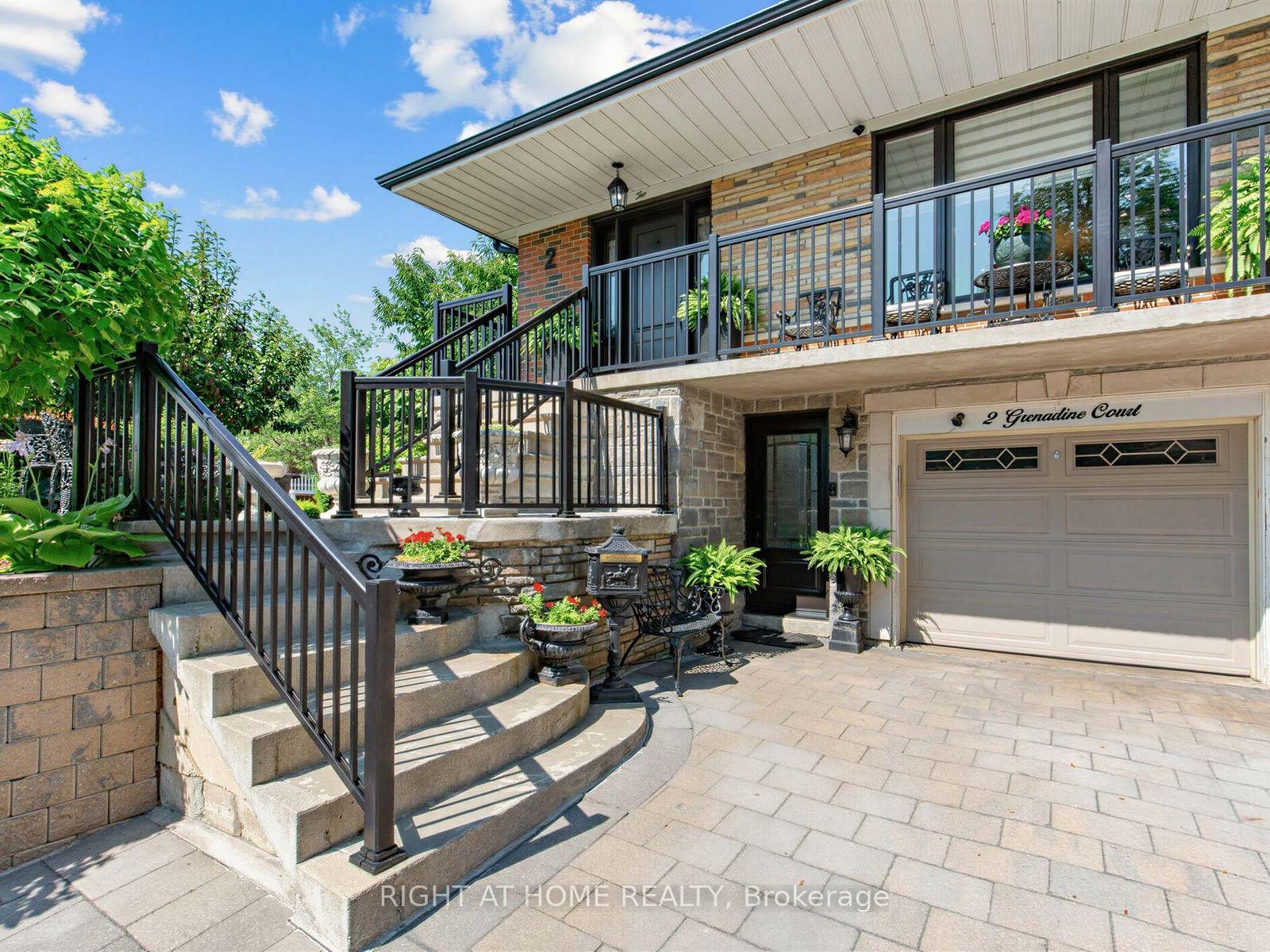 2-grenadine-court-toronto-york-ontario-w13664966