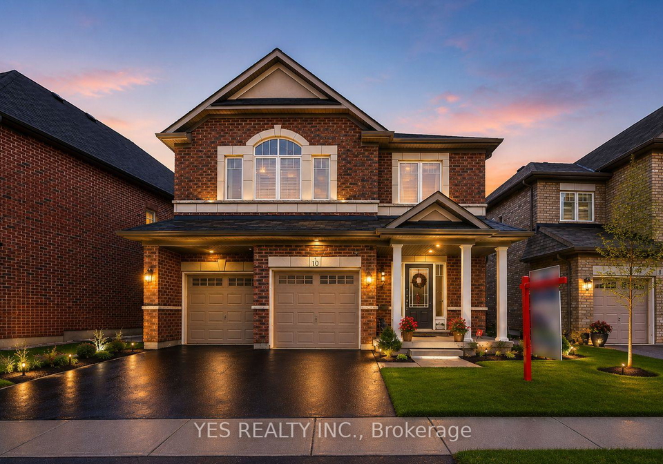 10-masken-circle-brampton-ontario-w13665360