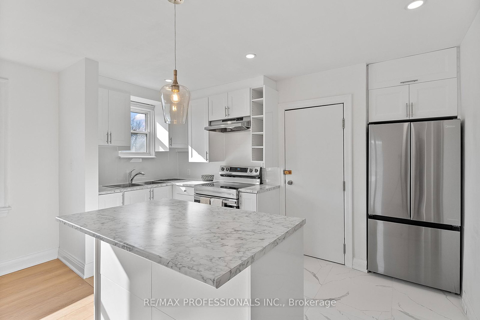 308-jane-street-toronto-toronto-ontario-w13665402