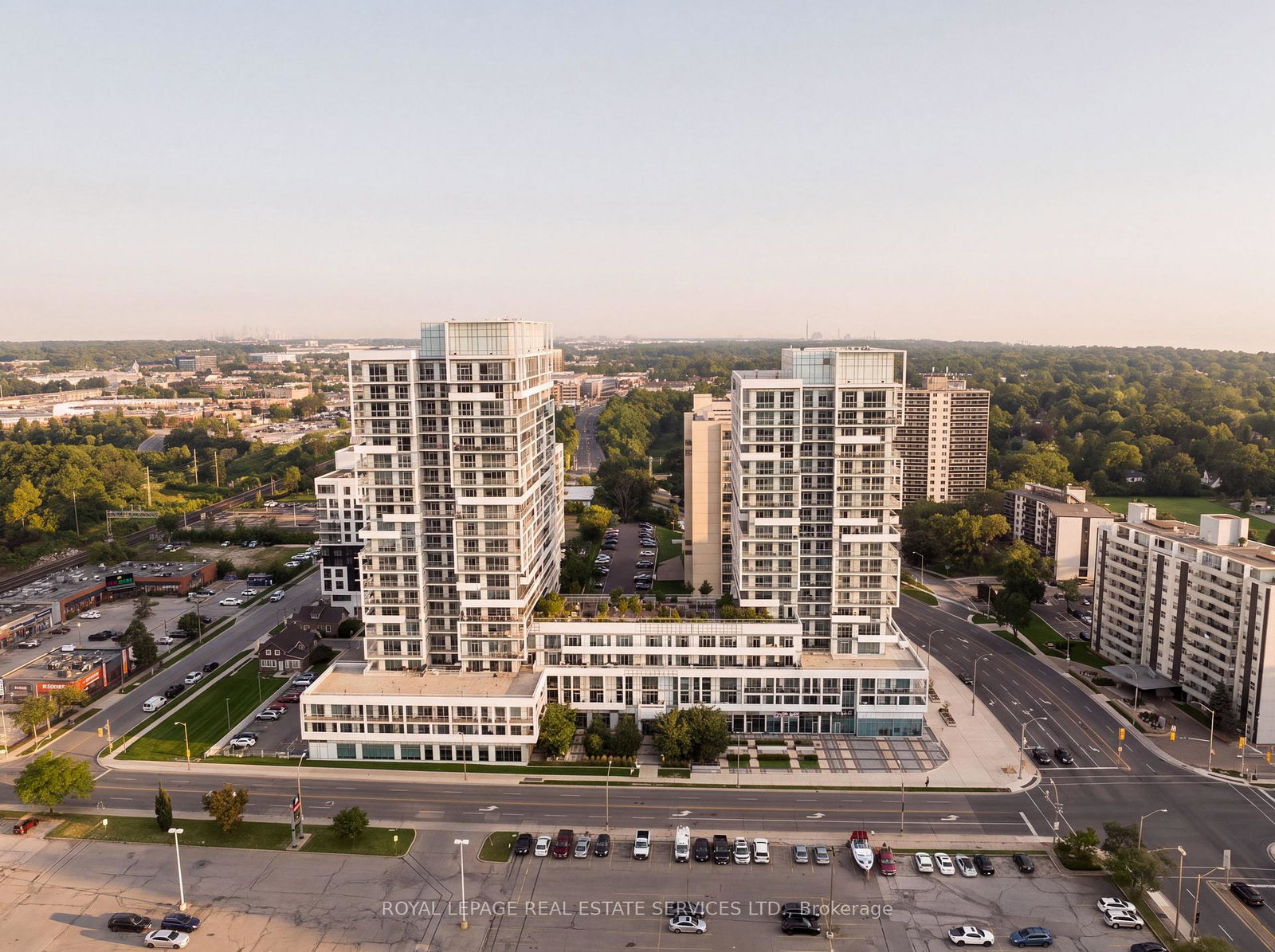 55-speers-road-oakville-ontario-w13665420