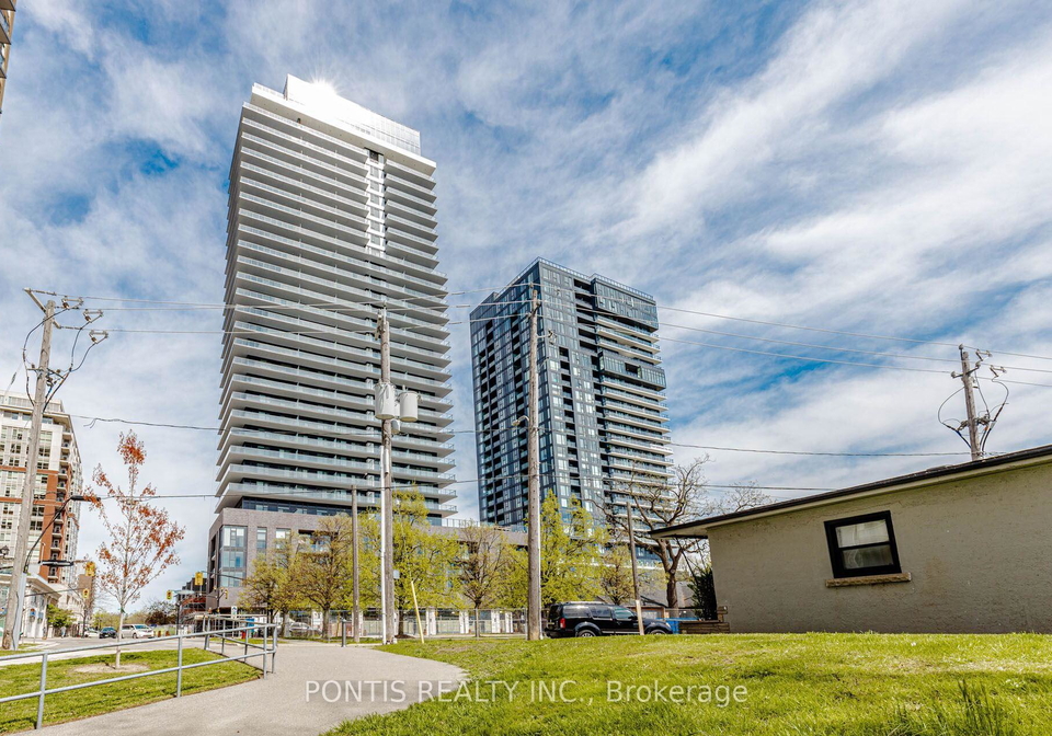 2075-lakeshore-road-burlington-ontario-w13665610