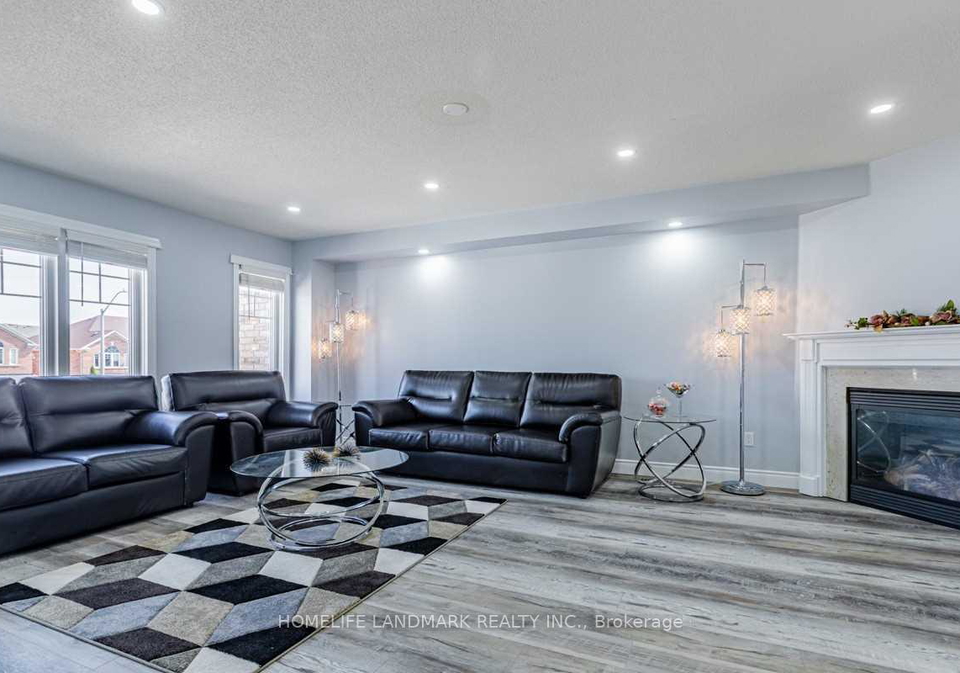3055-highvalley-road-oakville-ontario-w13665708