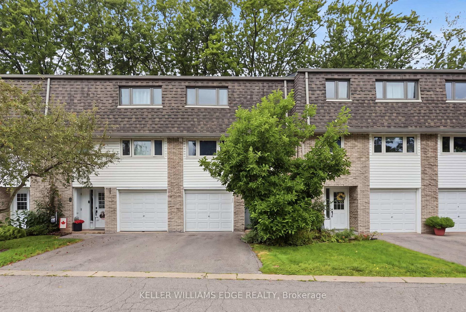 1270-gainsborough-drive-oakville-ontario-w13665734