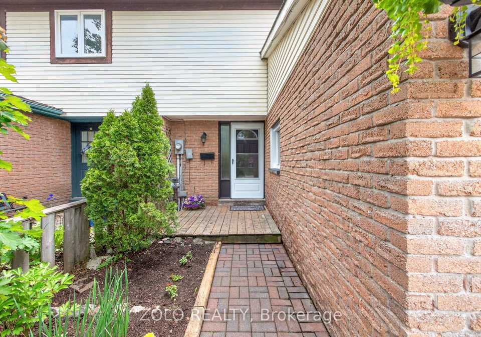 18-karen-court-orangeville-ontario-w13665766