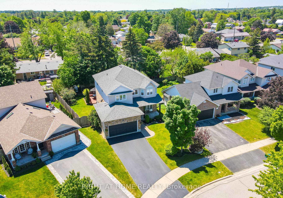 72-beardmore-crescent-halton-hills-ontario-w13665870